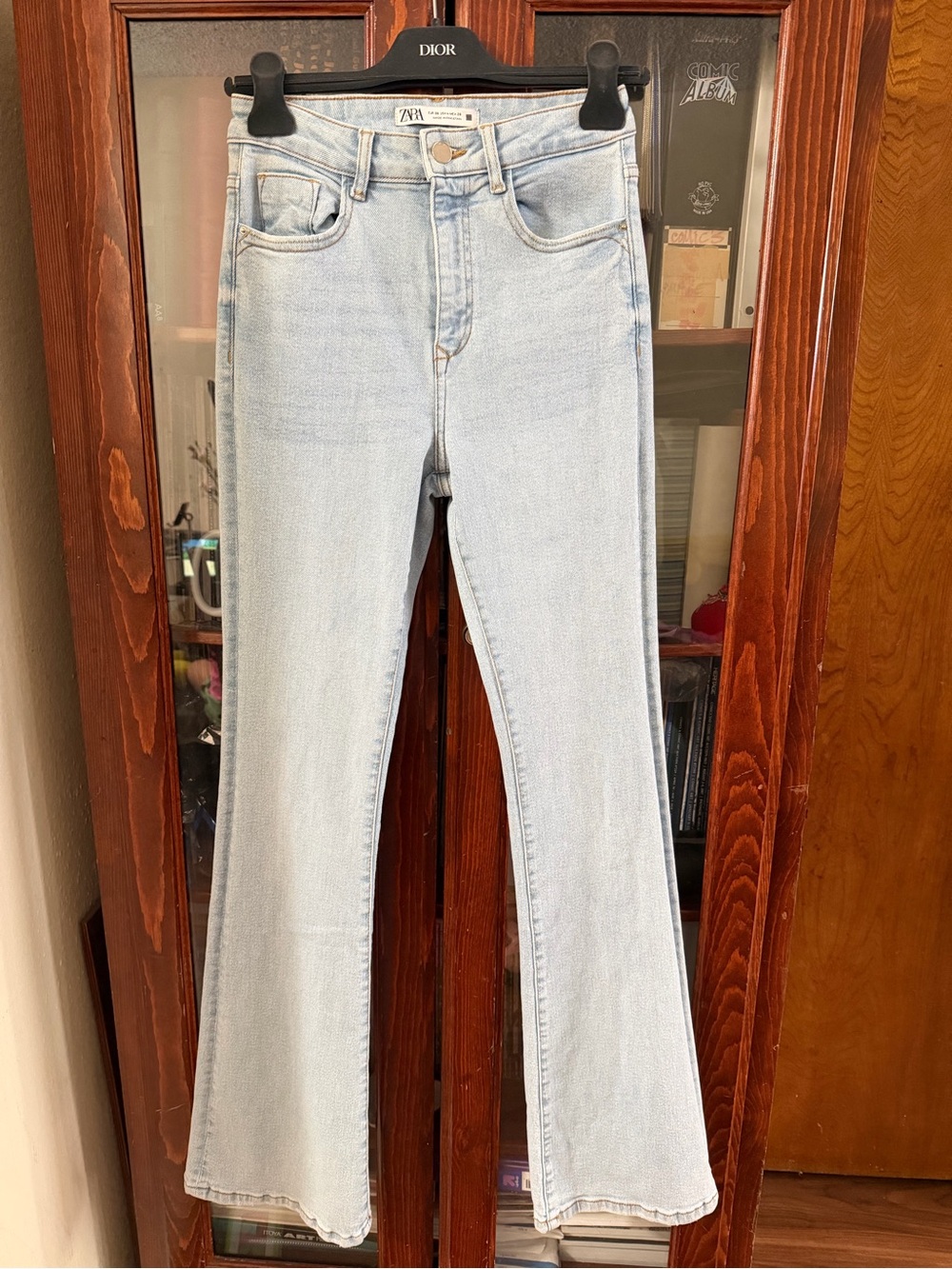 ZARA Light Wash High-Rise Flare Jeans - Light Blue Size 4